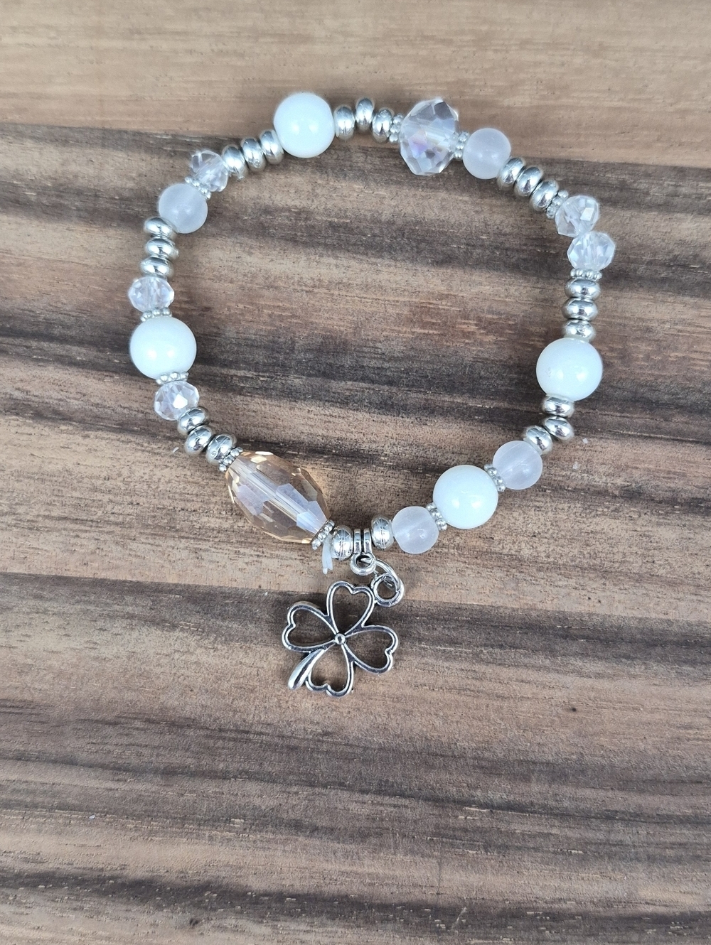 🩷3 for $15: 3 White, Clear & Silver Stretchy Bracelets with 2 Charms NWOT - Picture 2 of 4